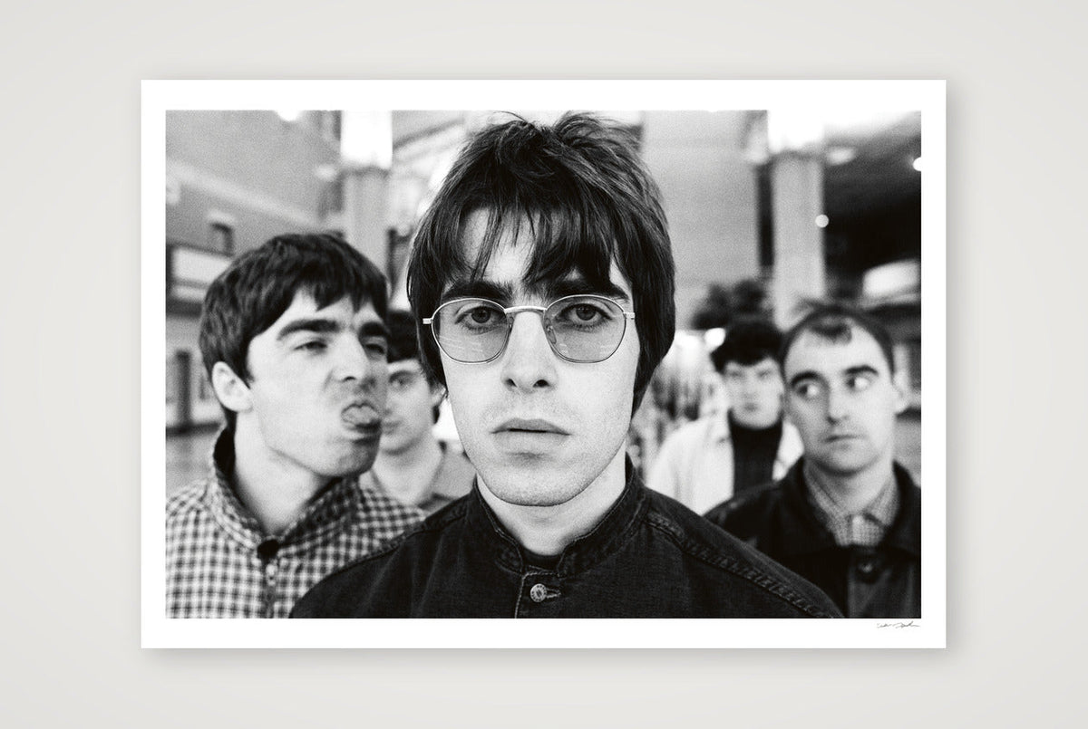 Oasis - Battling Gallaghers — A0 (119×84cm, 47×33") Print only