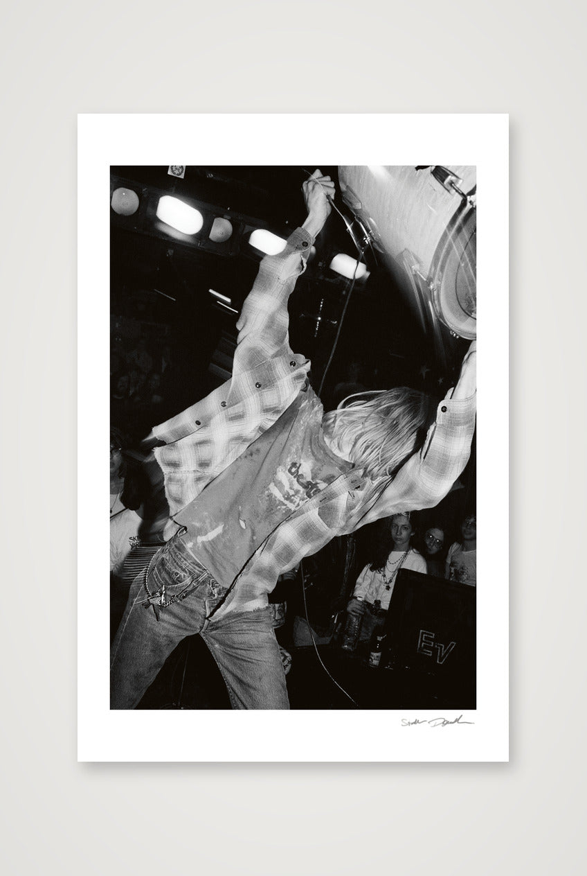 Kurt Cobain - Nirvana - Pyramid Club NYC - Breaking the Set — 30×45cm, 12×18" Print only