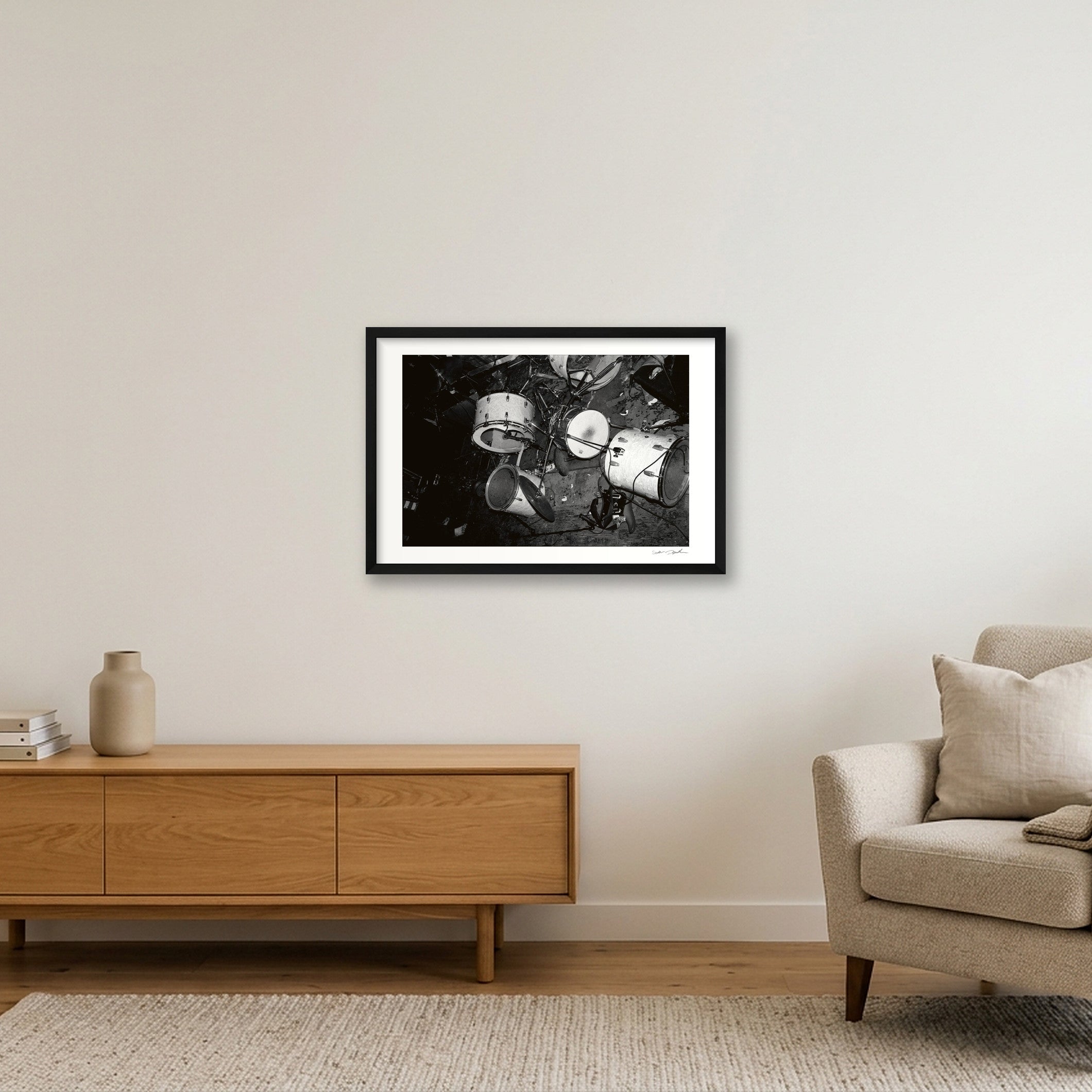Kurt Cobain - Nirvana - Pyramid Club NYC - The Aftermath — 60×40cm, 24×16" Black Frame