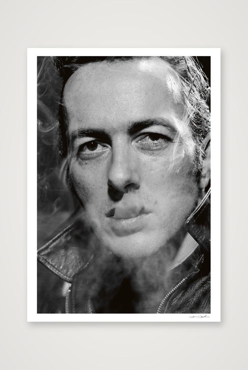  Joe Strummer - The Clash - Hollywood Close Up — A1 (59×84cm, 23×33") Print only
