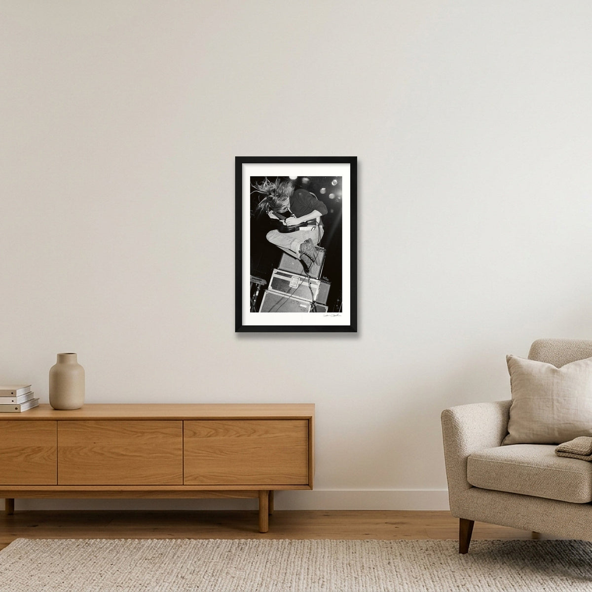 Kurt Cobain - Live 1989 - Suspended — 30×45cm, 12×18" Black Frame