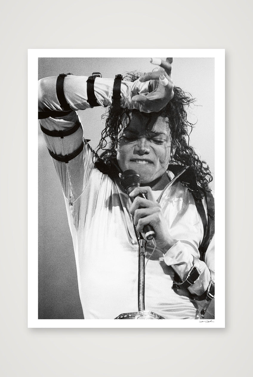 Michael Jackson - Wembley - Roll 11B Frame 16 — A0 (84×119cm, 33×47") Print only