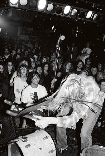 Kurt Cobain - Nirvana - Pyramid Club NYC - Taking It Out on the Kit