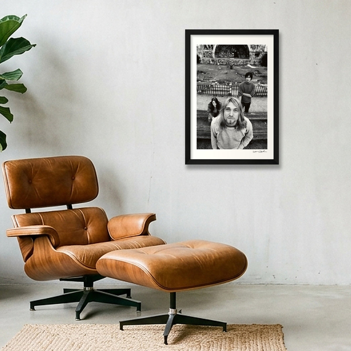 Nirvana – East River Amphitheatre – Portrait 3 — 30×45cm, 12×18" Black Frame