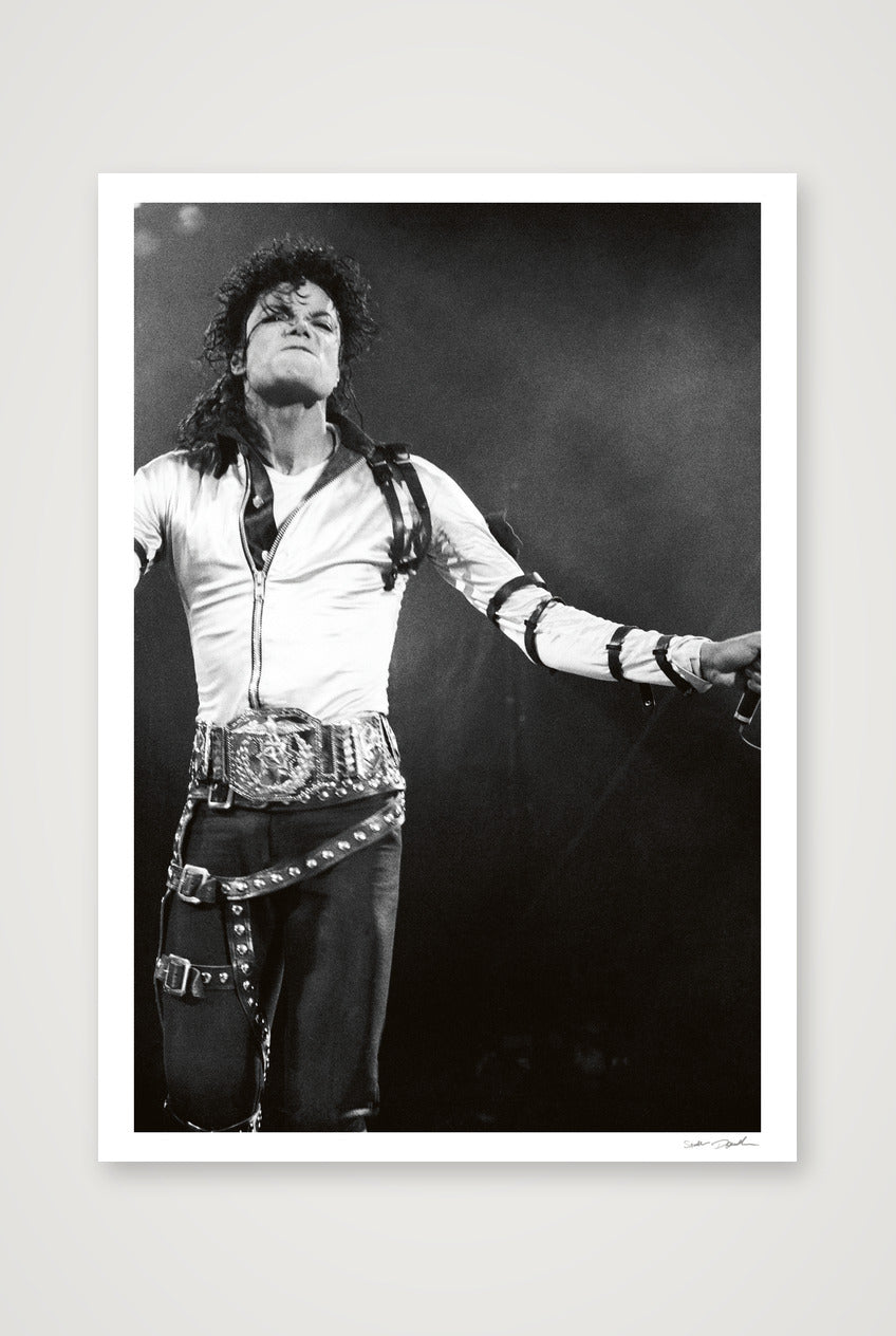 Michael Jackson - Wembley - Roll 11A Frame 20 — A1 (59×84cm, 23×33") Print only