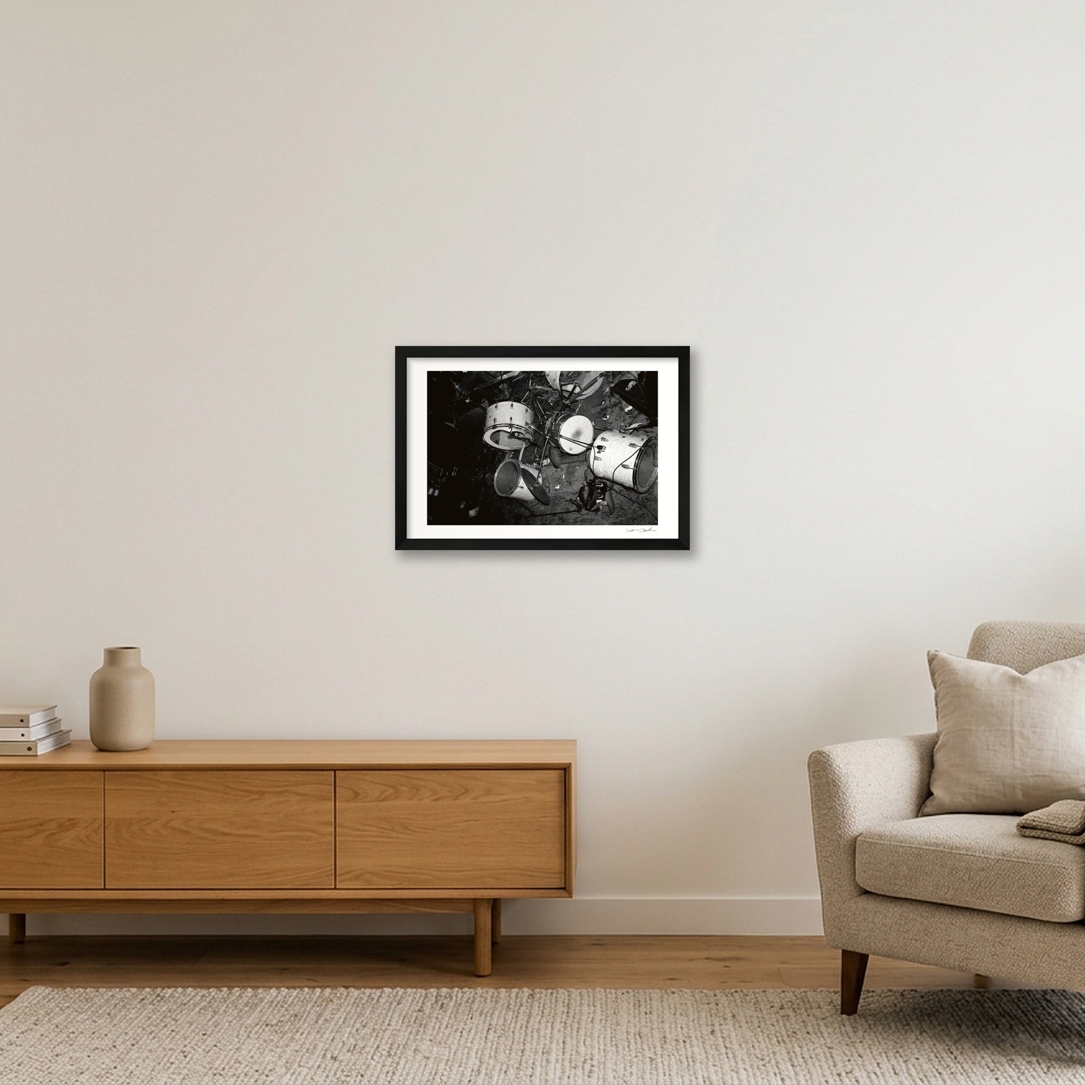 Kurt Cobain - Nirvana - Pyramid Club NYC - The Aftermath — 45×30cm, 18×12" Black Frame