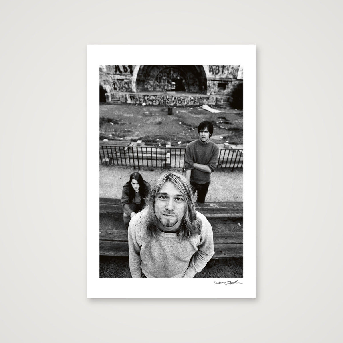 Nirvana – East River Amphitheatre – Portrait 3 — 30×45cm, 12×18" Print only