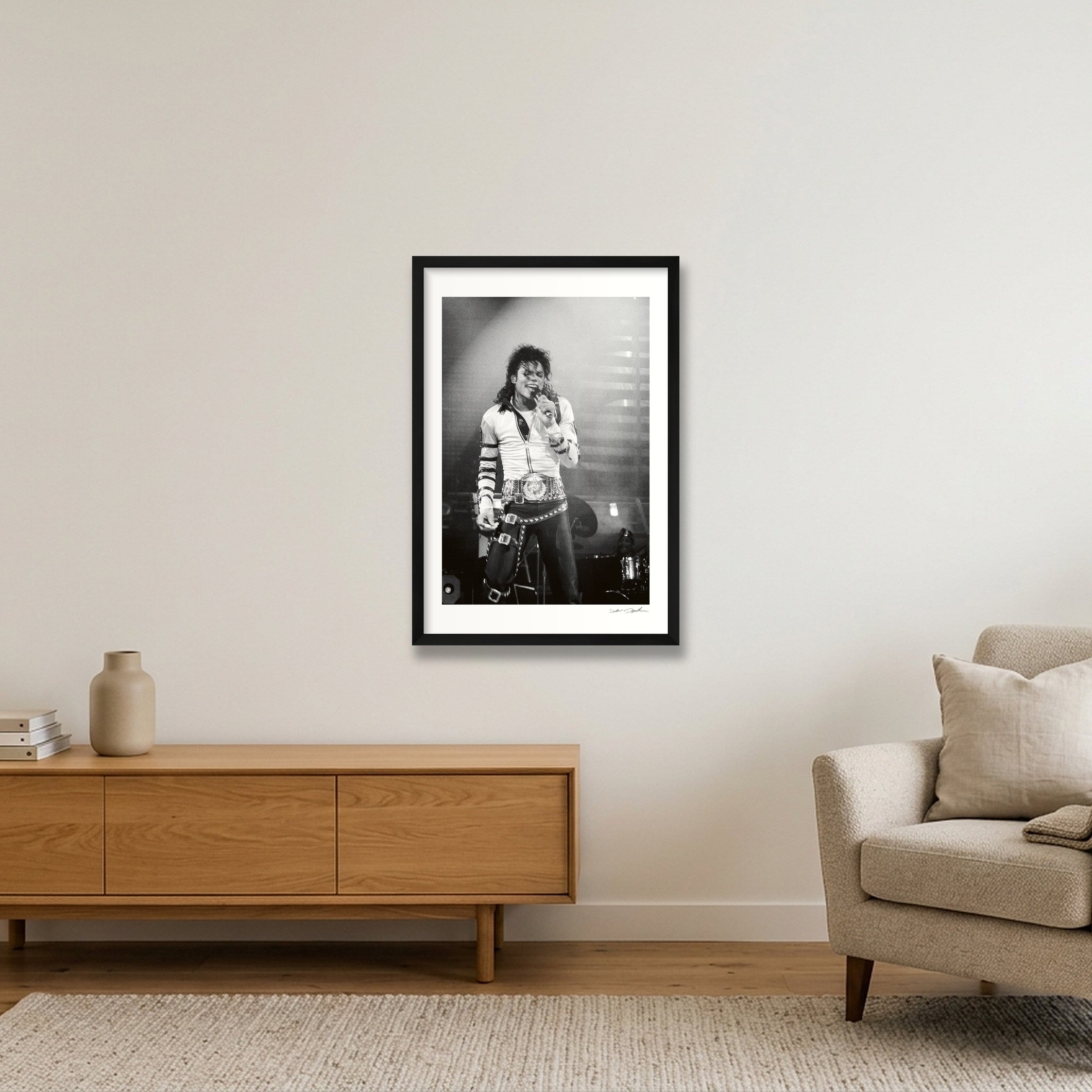 Michael Jackson - Wembley - Roll 11A Frame 31 — 40×60cm, 16×24" Black Frame