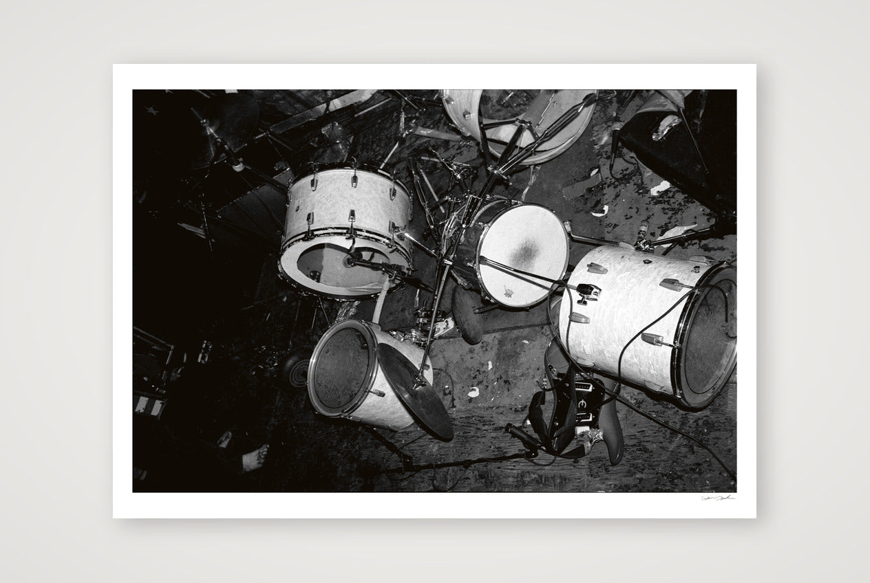 Kurt Cobain - Nirvana - Pyramid Club NYC - The Aftermath — A0 (119×84cm, 47×33") Print only