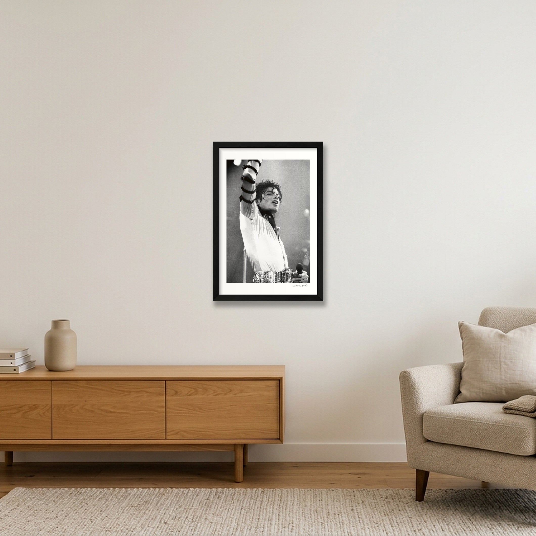 Michael Jackson - Wembley - Roll 11B Frame 11 — 30×45cm, 12×18" Black Frame