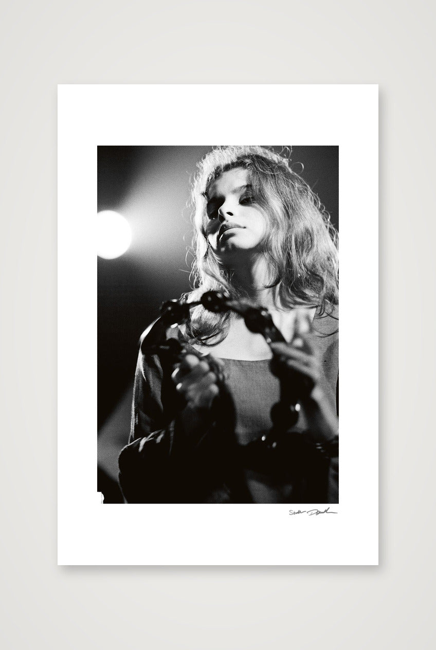 Hope Sandoval - Mazzy Star - Frame 22C 19 — 30×45cm, 12×18" Print only