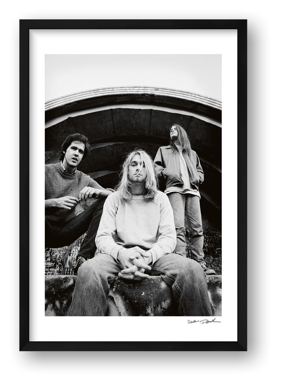 Nirvana – East River Amphitheatre – Portrait 1 — framed