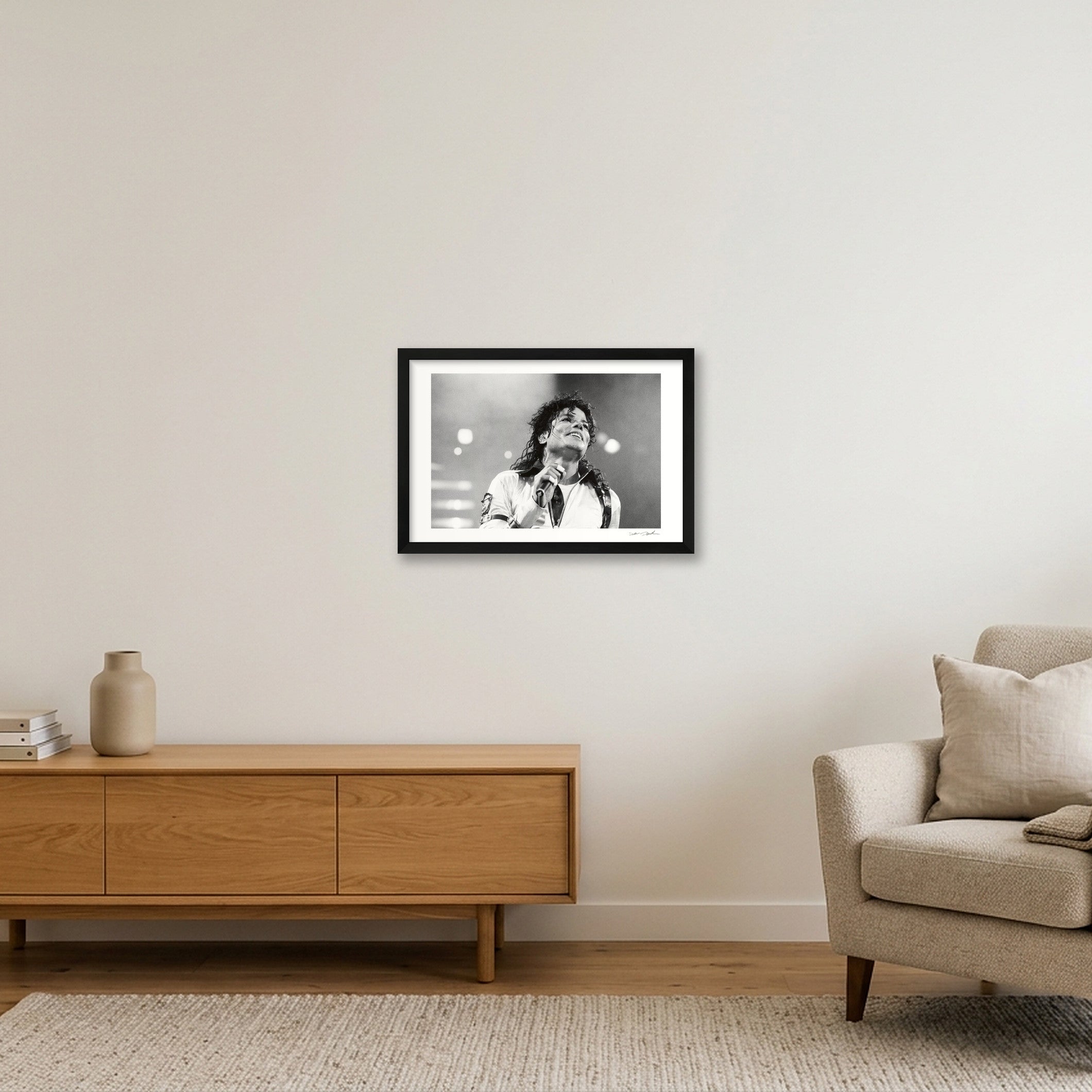 Michael Jackson - Wembley - Roll 11B Frame 35 — 45×30cm, 18×12" Black Frame