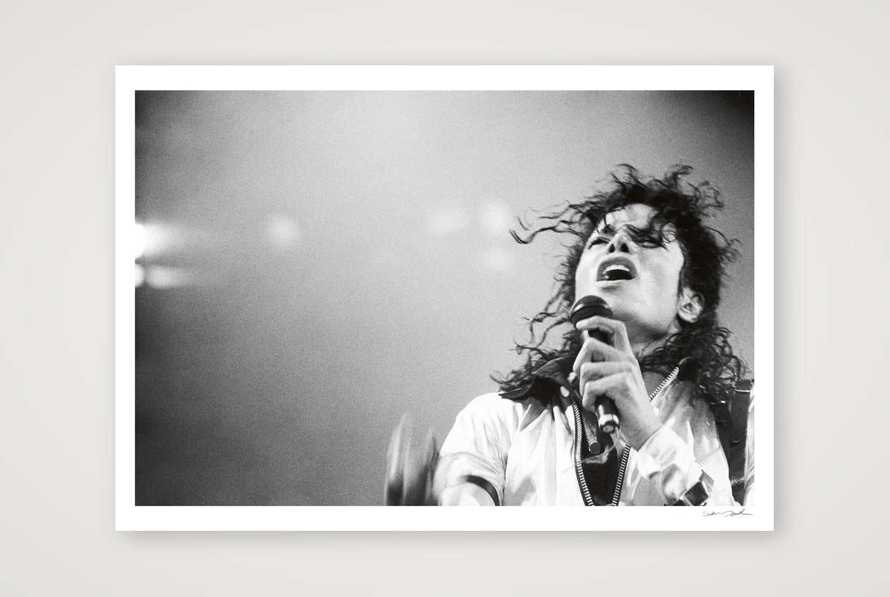 Michael Jackson - Wembley - Roll 11B Frame 33 — A1 (84×59cm, 33×23") Print only