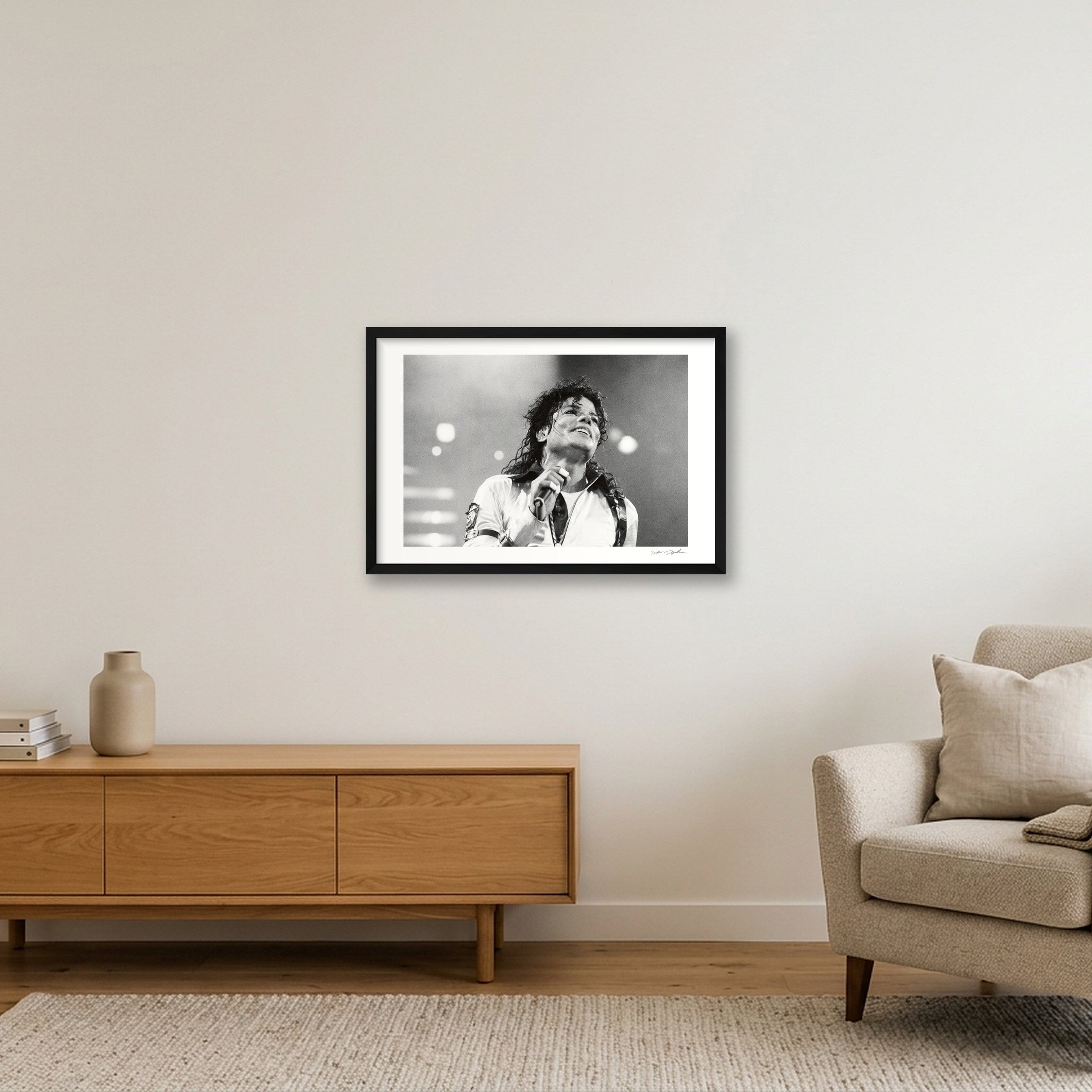 Michael Jackson - Wembley - Roll 11B Frame 35 — 60×40cm, 24×16" Black Frame