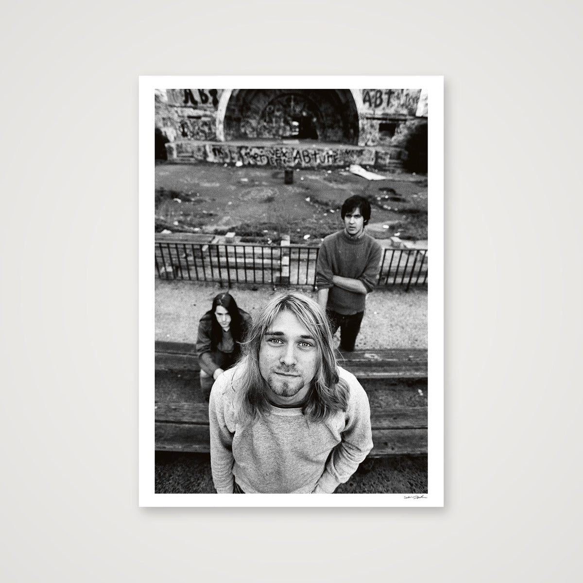 Nirvana – East River Amphitheatre – Portrait 3 — A0 (84×119cm, 33×47") Print only