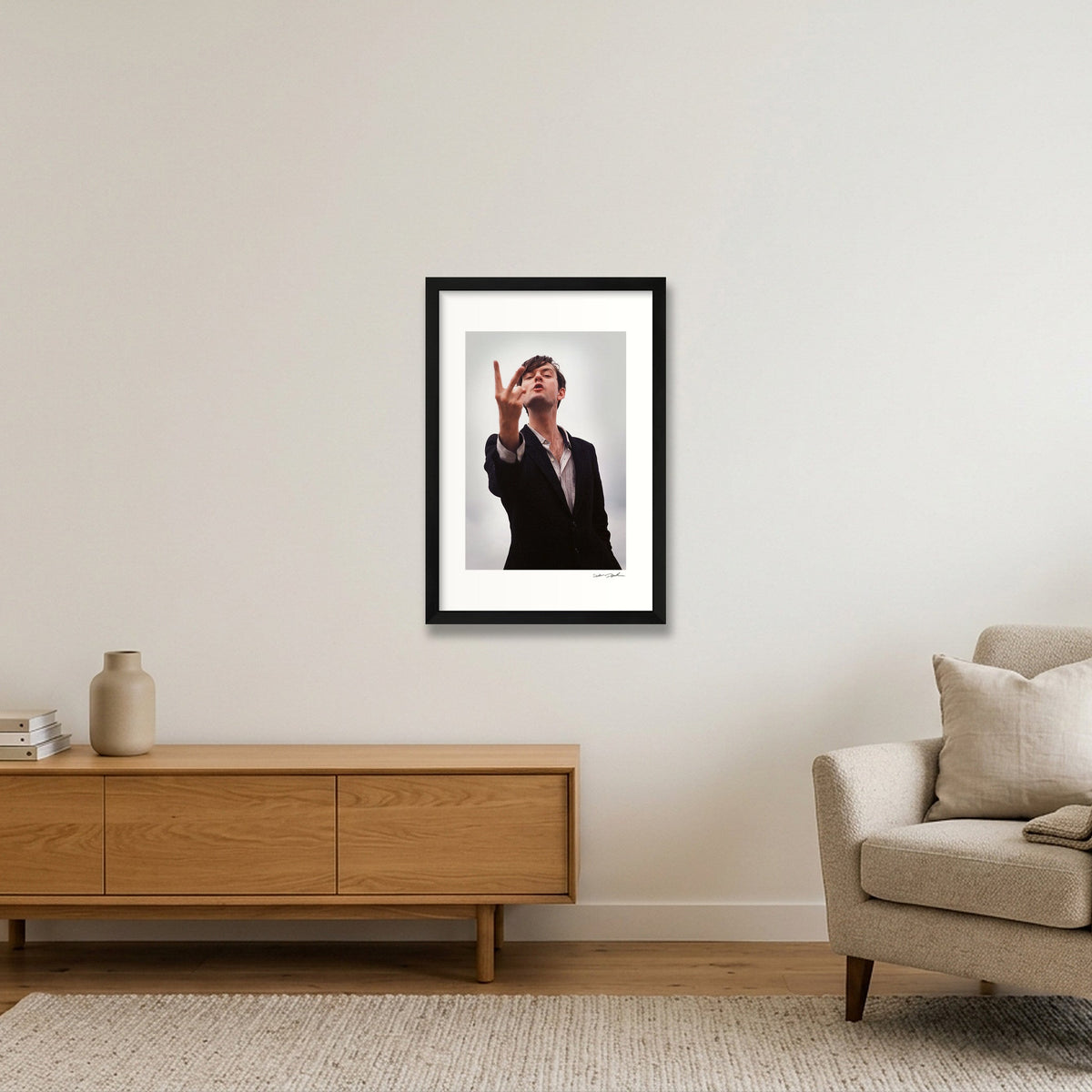 Jarvis Cocker - Pulp - V Sign - Colour — 30×45cm, 12×18" Black Frame