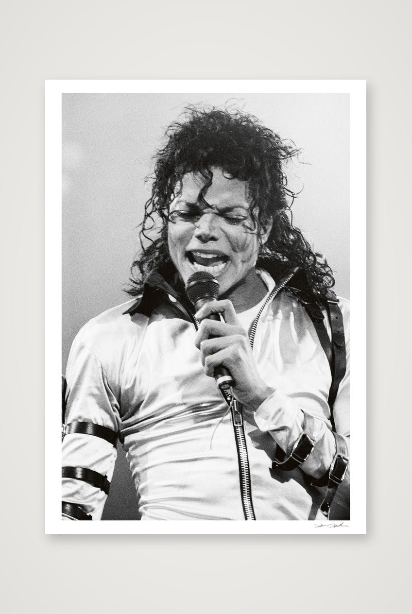Michael Jackson - Wembley - Roll 11B Frame 17 — A1 (59×84cm, 23×33") Print only