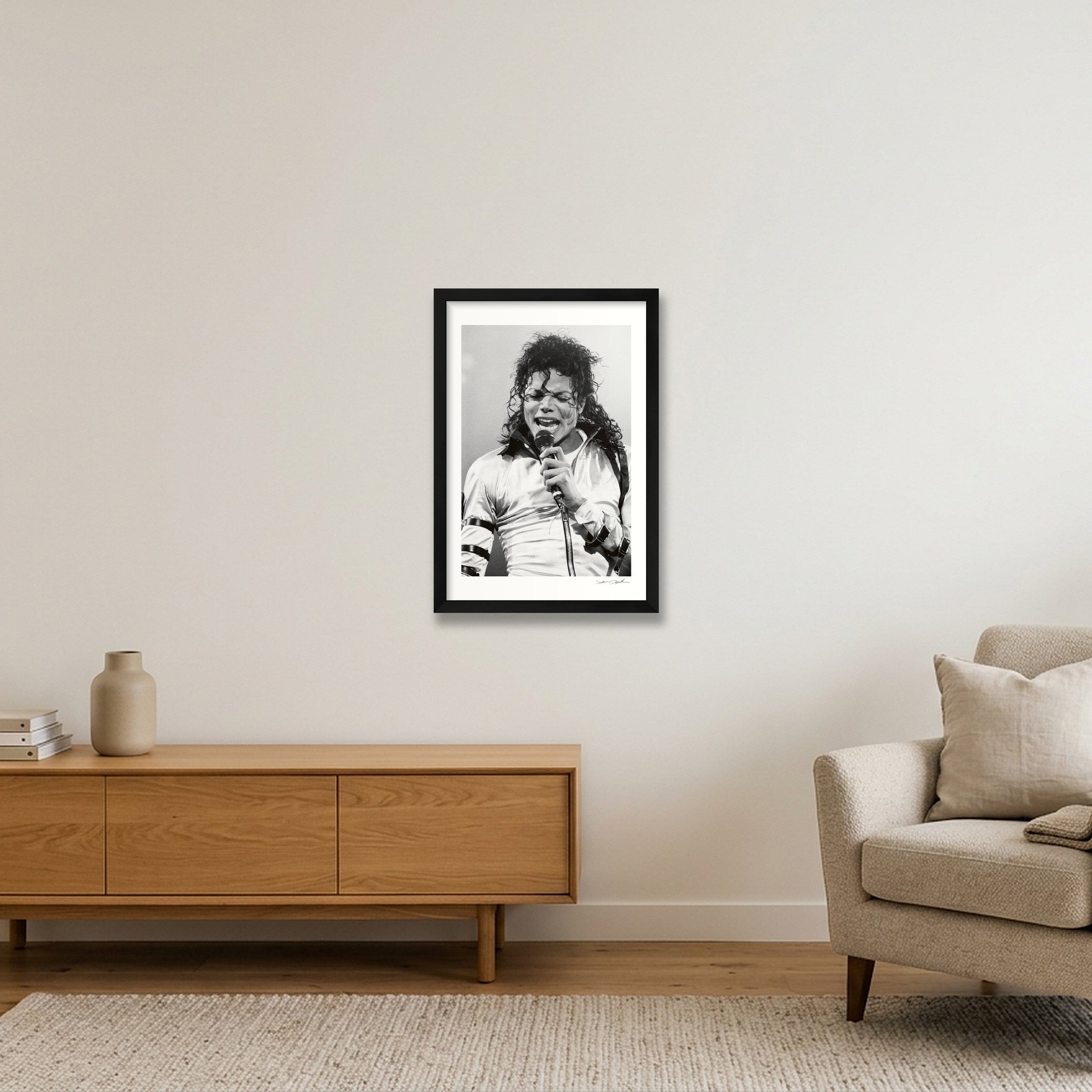 Michael Jackson - Wembley - Roll 11B Frame 17 — 30×45cm, 12×18" Black Frame