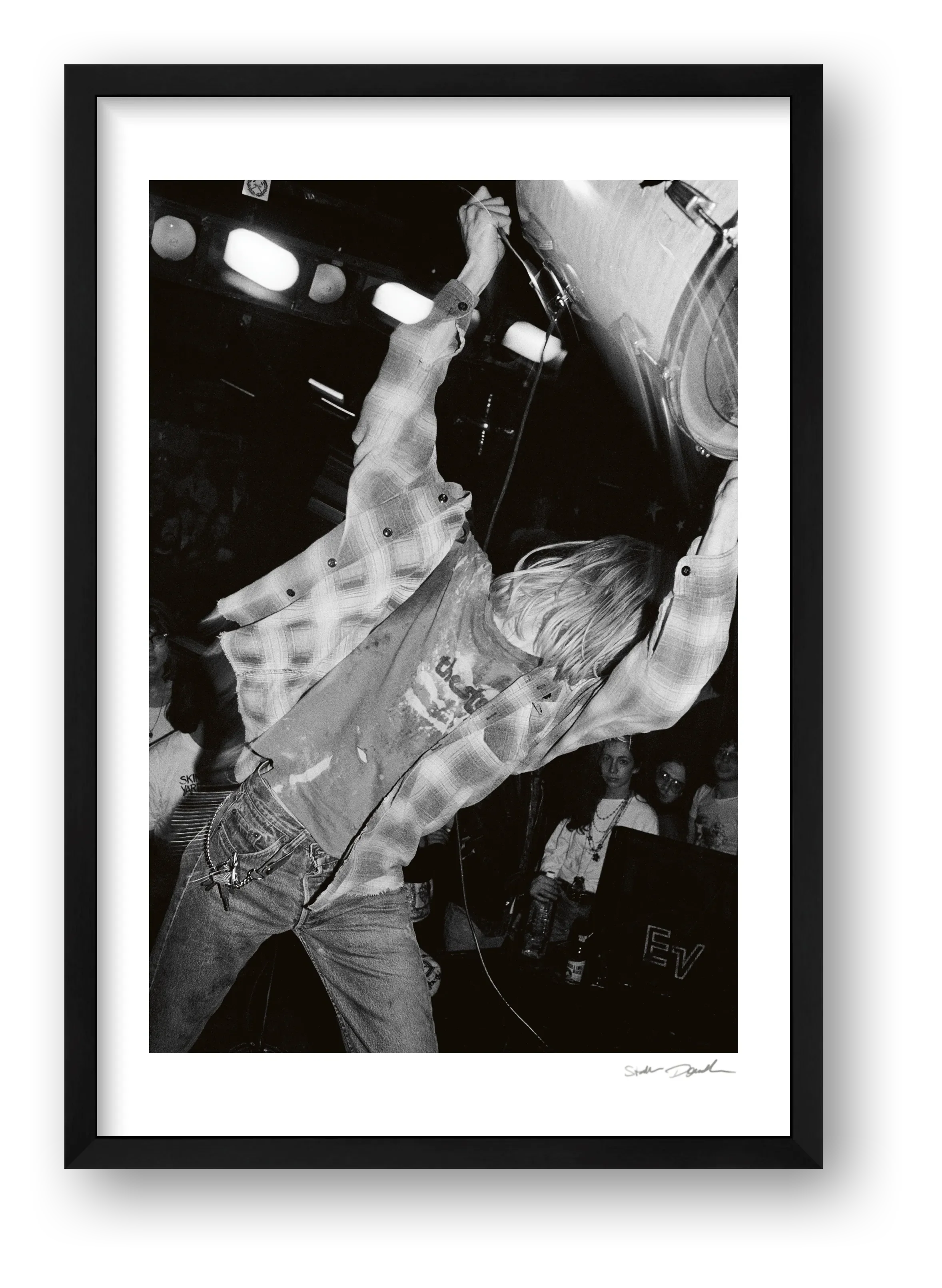 Kurt Cobain - Nirvana - Pyramid Club NYC - Breaking the Set — framed