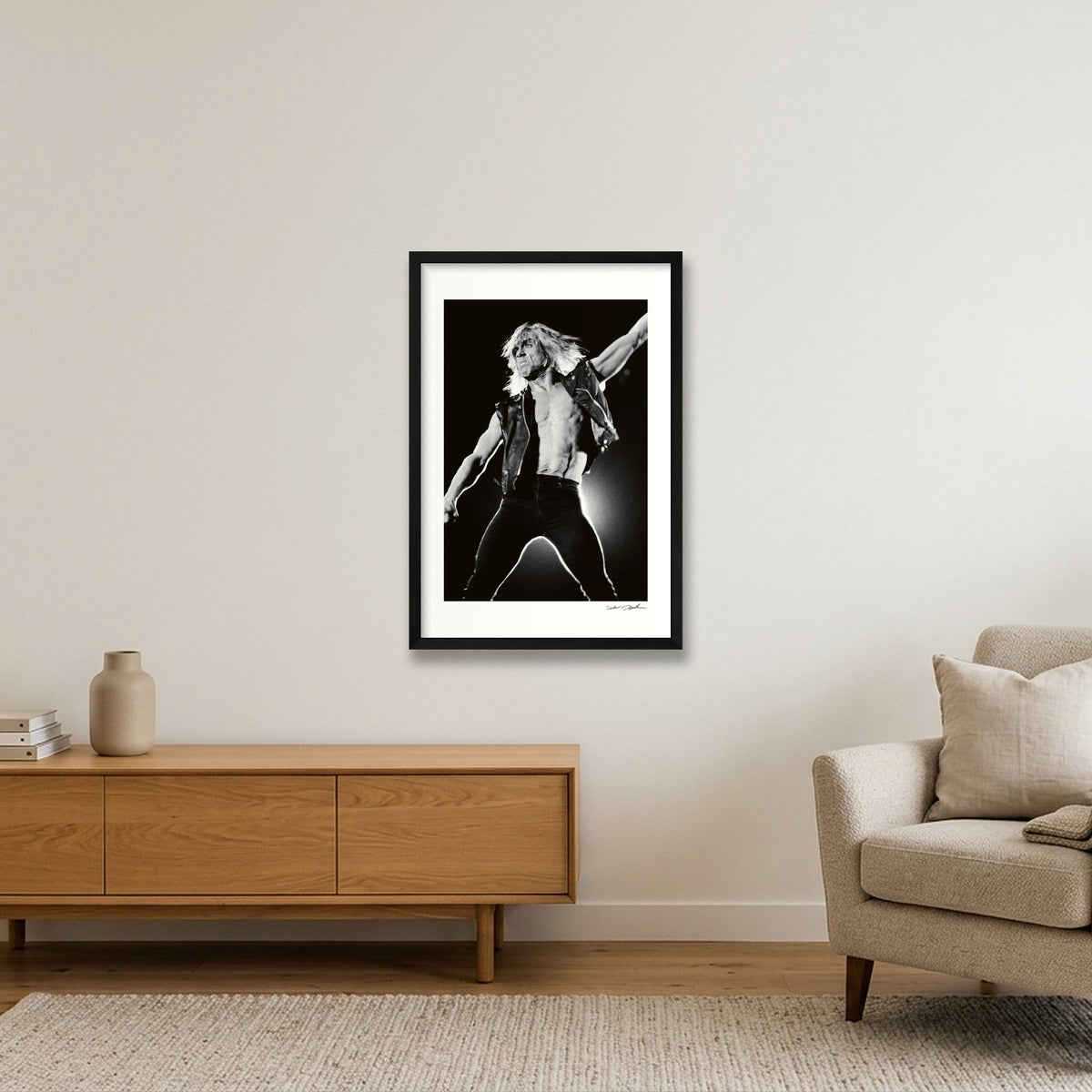 Iggy Pop - Reading Festival 1998 — 40×60cm, 16×24" Black Frame