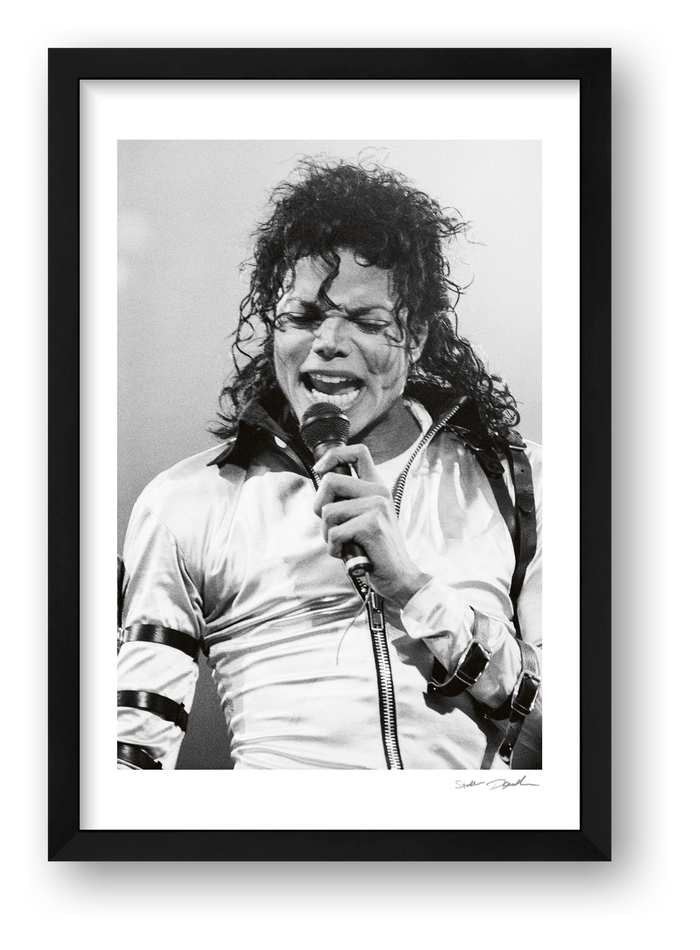 Michael Jackson - Wembley - Roll 11B Frame 17 — framed