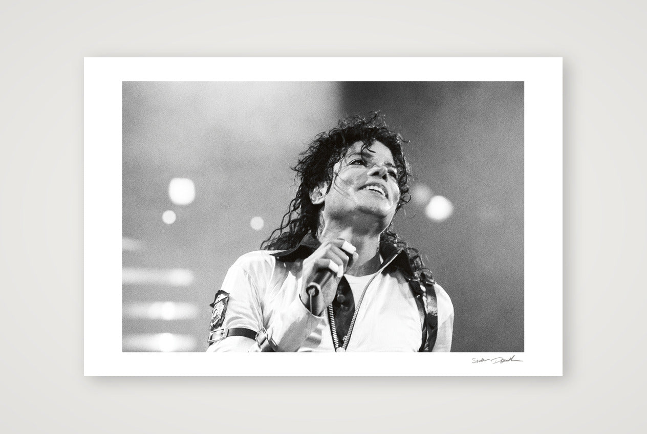 Michael Jackson - Wembley - Roll 11B Frame 35 — 60×40cm, 24×16" Print only