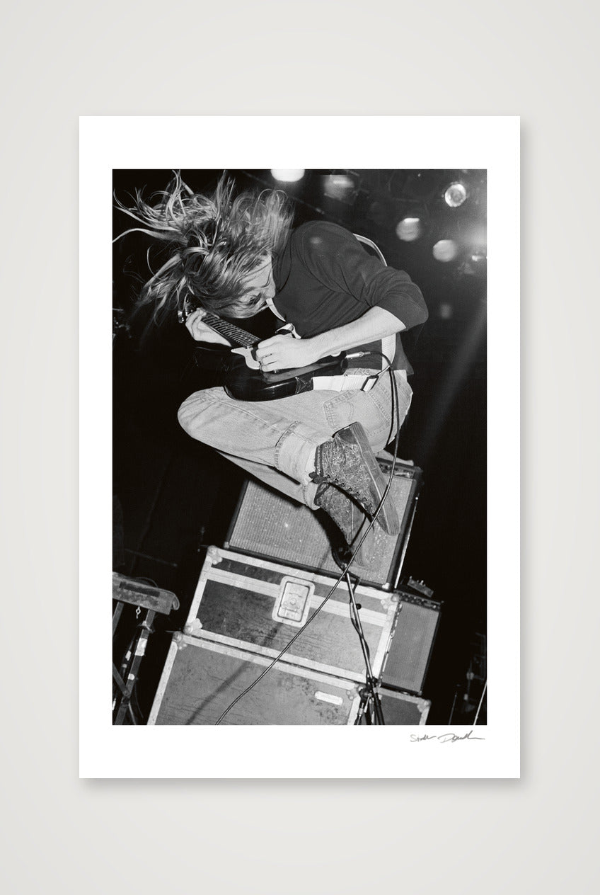 Kurt Cobain - Live 1989 - Suspended — 30×45cm, 12×18" Print only