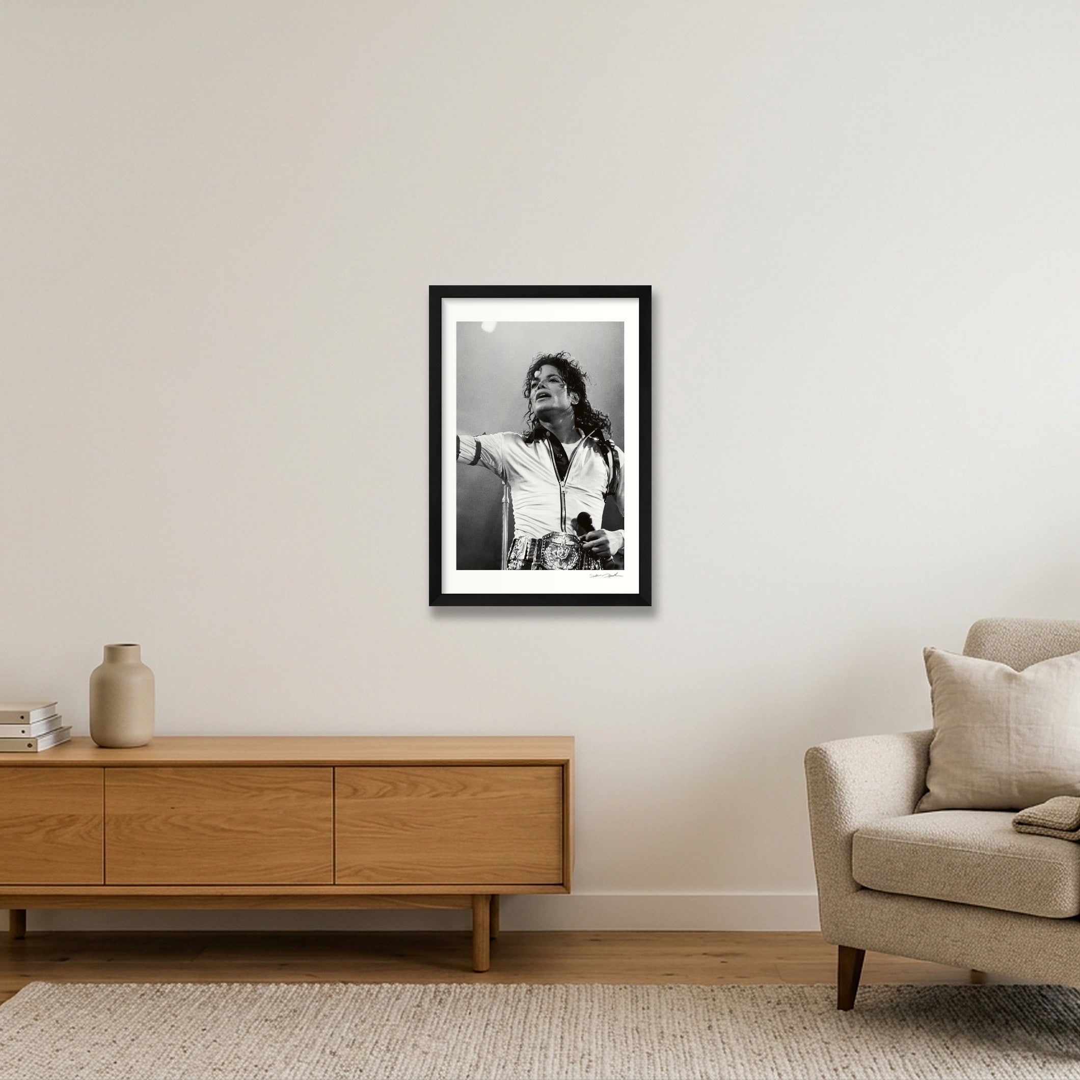 Michael Jackson - Wembley - Roll 11B Frame 10 — 30×45cm, 12×18" Black Frame