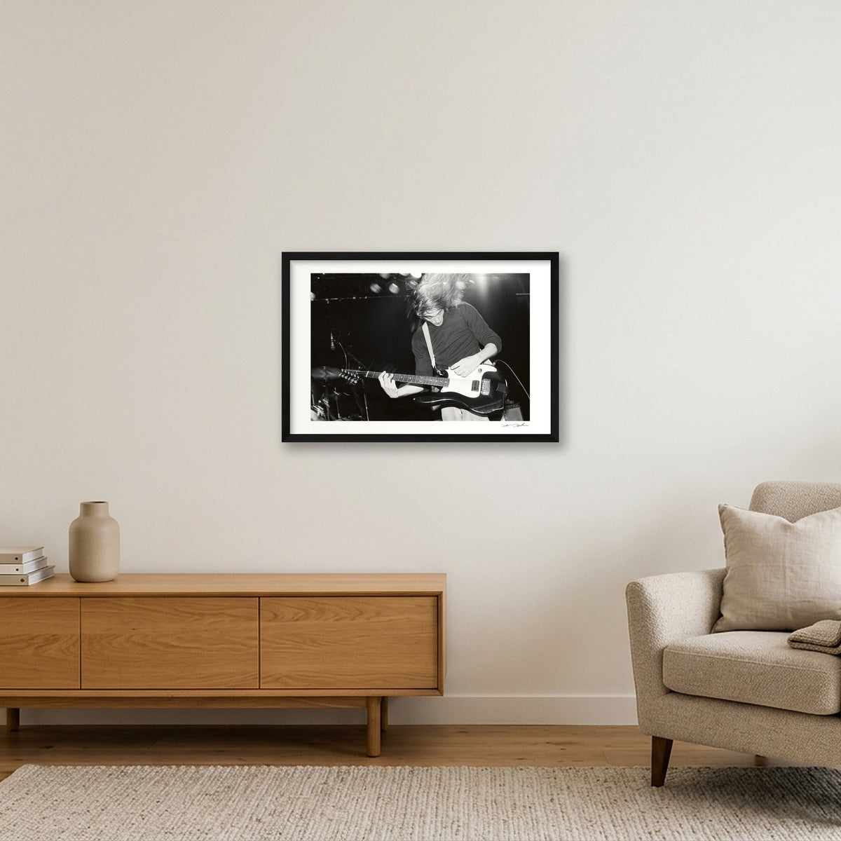 Kurdt Cobain - Live 1989 - Thoughtful — 60×40cm, 24×16" Black Frame