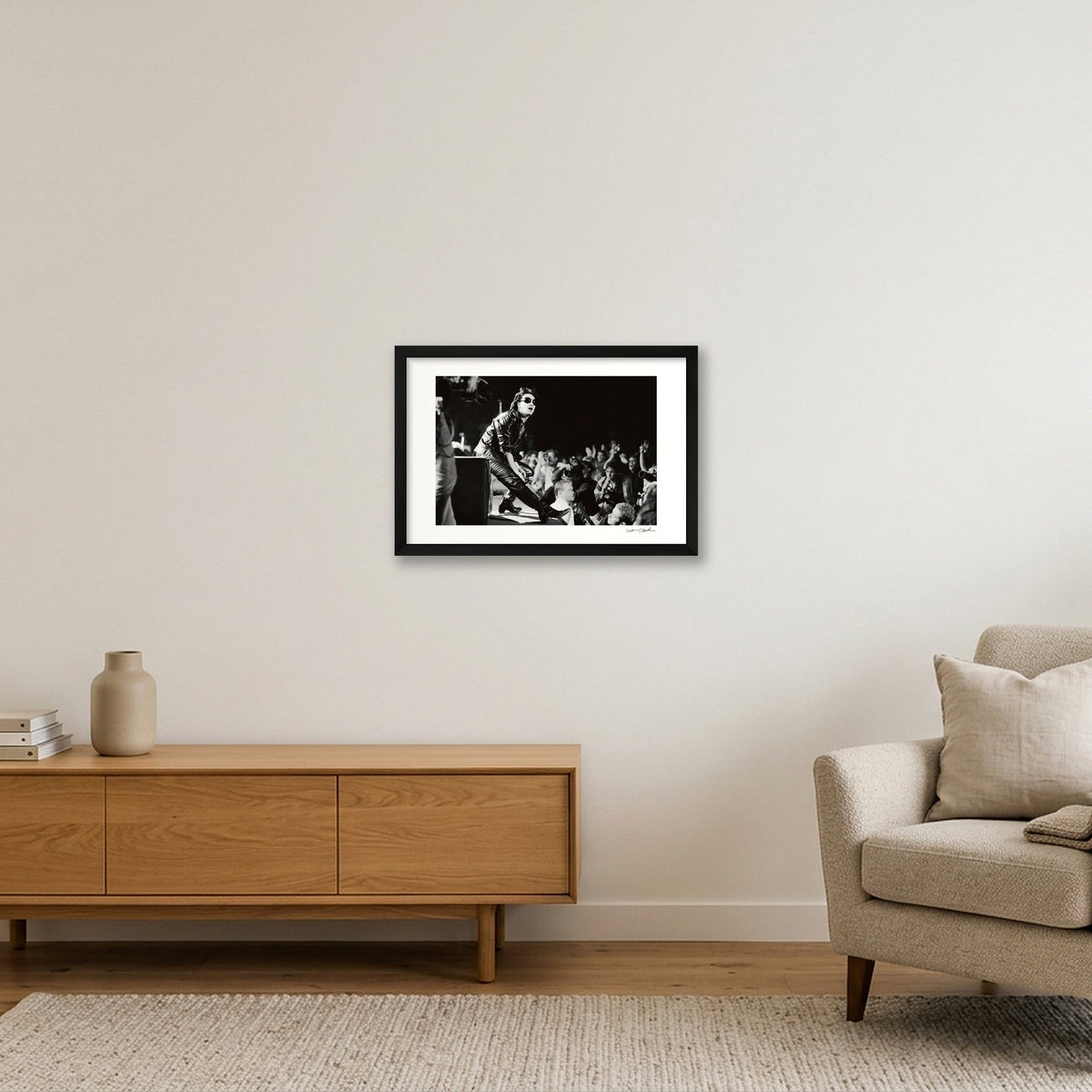 Bono - U2 - The Fly & The Audience — 45×30cm, 18×12" Black Frame